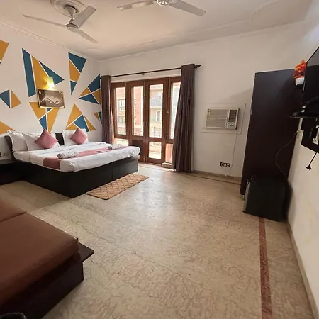 Hotel Stay 49